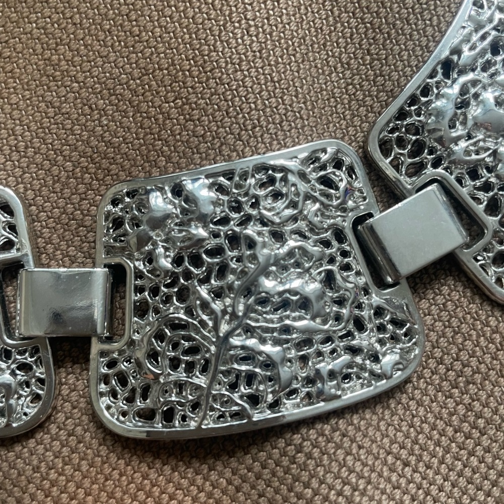 Silver Statement Necklace - image 3